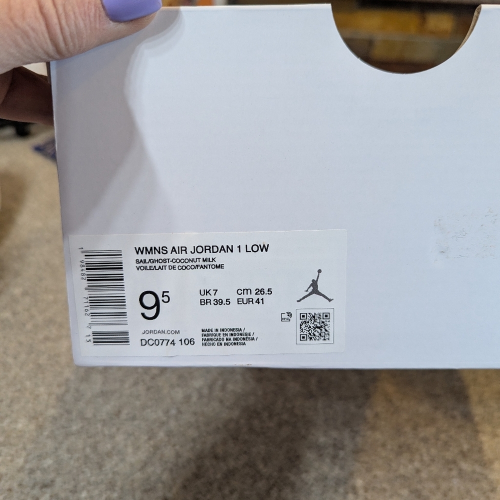 Nike Air Jordan 1 Low-Top Sneakers in White with Light Lavender Swoosh - Picture 5 of 5